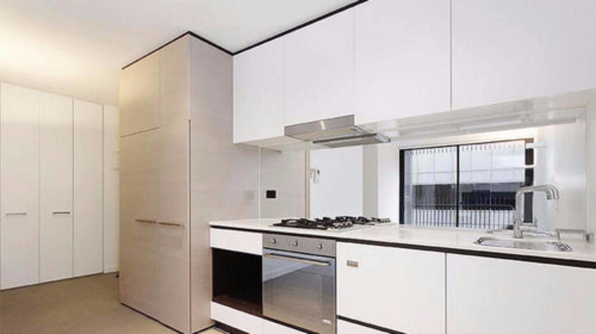 Wyndel Apartments - St Kilda Views ملبورن المظهر الخارجي الصورة