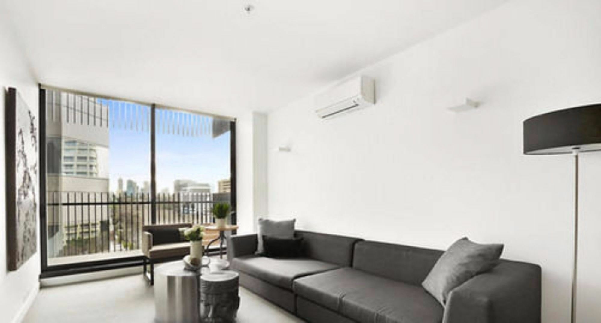 Wyndel Apartments - St Kilda Views ملبورن المظهر الخارجي الصورة